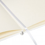 Скетчбук BRAUBERG ART CLASSIC, слоновая кость 140г/м 130х210мм, 80л, кожзам, резинка, белый